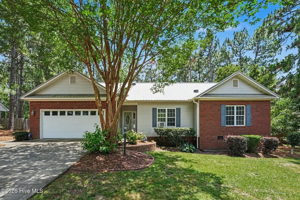 107 Michael Lane, Aberdeen, NC 28315 – photo 1 of 30: 001_file_9829