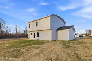 108 Slew Court, Fremont, NC 27830 – photo 4: 04-108 Slew Ct-4