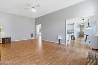 89 Shoreline Drive, New Bern, NC 28562 – photo 11: 89 Shoreline Drive