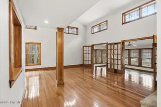 575 S Valley Road, Southern Pines, NC 28387 — 4-bedroom home in Golfcrest, Southern Pines, NC, photo 4 of 50