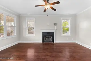 1213 Daisy Court, Holly Ridge, NC 28445 — 3-bedroom home in Neighborhoods of Holly Ridge, Holly Ridge, NC, photo 9 of 36: daisy-9