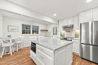 123 Willis Drive, Harkers Island, NC 28531 — 2-bedroom home, Harkers Island, NC, photo 9 of 34: Kitchen
