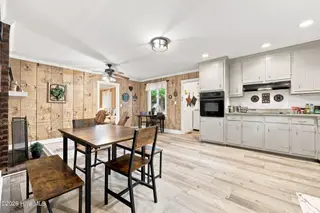 1407 Rondo Drive, Greenville, NC 27858 – photo 17: 28-web-or-mls-IMG_0026