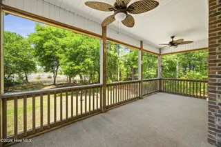 215 Star Hill Drive, Cape Carteret, NC 28584 – photo 24: 23-web-or-mls-215-StarHillDr-5-4-26-023