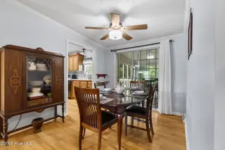 536 Capeside Drive, Wilmington, NC 28412 – photo 12: 25-web-or-mls-GI - 536 Capeside Dr - Lis