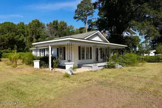 211 Paul Hare Road, Goldsboro, NC 27530 – photo 2: Front Left