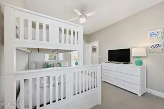 6203 Ocean Drive, Emerald Isle, NC 28594 – photo 19: 35-web-or-mls-6203 Ocean Dr 063