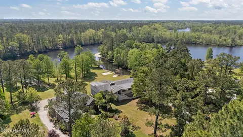 244 Shoreline Drive, New Bern
