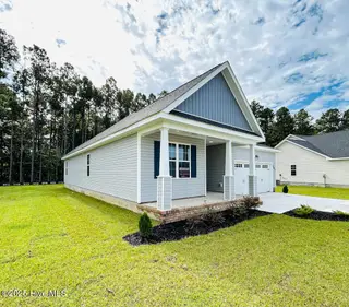 262 Browns Ferry Road, Jacksonville, NC 28546 – photo 2: IMG-2626-jpg