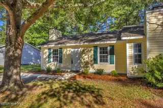 410 Cedar Creek Drive, Jacksonville, NC 28540 – photo 3
