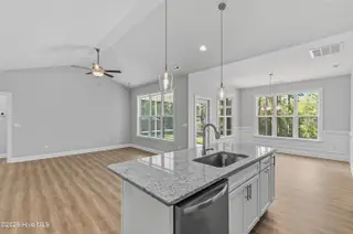 13 N High Point Road, Southport, NC 28461 — 3-bedroom home in Boiling Spring Lakes, Southport, NC, photo 14 of 60