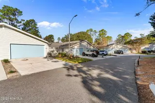 6128 Inland Greens Drive, Wilmington, NC 28405 – photo 3: 43-web-or-mls-BTS08873