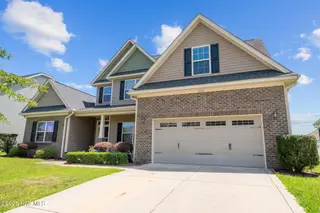 1105 Katie Lane, Greenville, NC 27834 – photo 2: 2-web-or-mls-LHV_1038-1