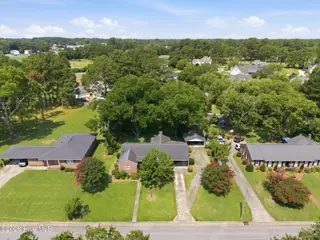 3284 N Walnut Street, Farmville, NC 27828 – photo 12: 13-web-or-mls-DJI_20260701112317_0064_D