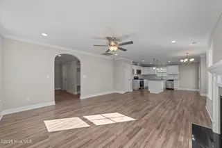 2333 Rhinestone Drive, Winterville, NC 28590 – photo 8: 22-web-or-mls-LHV_1669