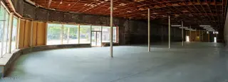 124 W Main Street, Aberdeen, NC 28315 – photo 11: 11 124 W Main Interior 1st Floor