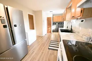 704 Henderson Drive, Jacksonville, NC 28540 – photo 15