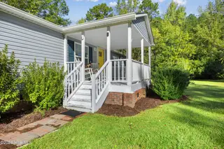 5723 Green Swamp Road NW, Ash, NC 28420 — 3-bedroom manufactured home, Ash, NC, photo 4 of 39
