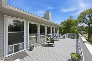 806 Lord Granville Drive, Morehead City, NC 28557 – photo 22: Deck second level