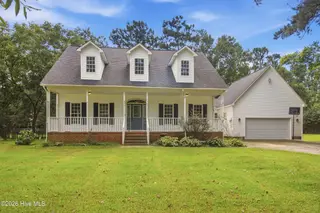 410 Stately Pines Road, New Bern, NC 28560 – photo 1: 410 Stately Pines Road