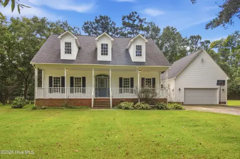 410 Stately Pines Road, New Bern