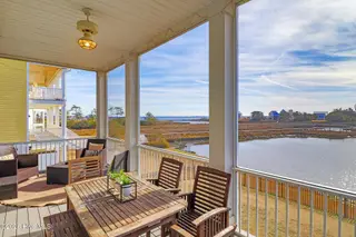 525 Sanders Lane, Newport, NC 28570 – photo 20: Screened porch
