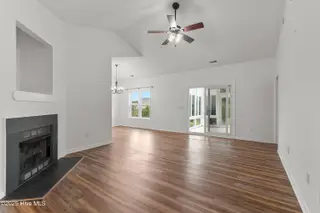 5009 N Hampton Drive SE, Southport, NC 28461 – photo 11: 5009NHamptonDrSE - 21