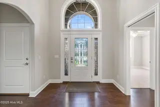 6618 Motts Village Road, Wilmington, NC 28412 – photo 6: 6_foyer