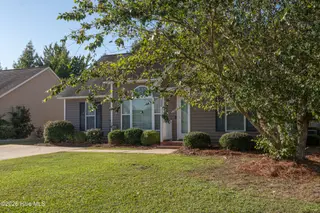 1200 Penncross Drive, Greenville, NC 27834 – photo 5: 1200_Penncross-6