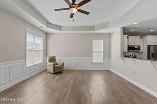 6413 Pinnacle Point, Winnabow, NC 28479 – photo 5: living 3