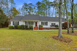 326 Knollwood Drive, Hampstead, NC 28443 – photo 2: 1_326_knollwood_dr_001