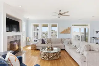1417 Carolina Boulevard, Topsail Beach, NC 28445 – photo 6: 006_1417_carolina_blvd-6_612