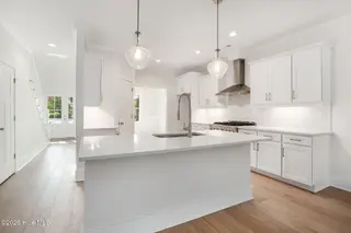 8233 Sage Valley Drive, Wilmington, NC 28411 — 5-bedroom home in Porters Neck Plantation, Wilmington, NC, photo 7 of 39