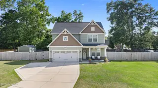 107 E Berkshire Court, Goldsboro, NC 27530 – photo 1: Front view