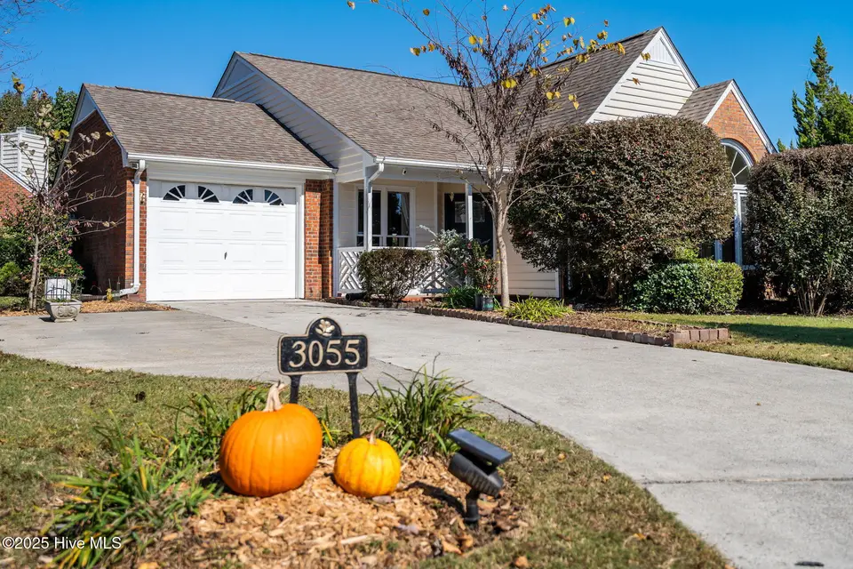 3055 Weatherby Court, Wilmington, NC 28405 — 2-bedroom home in Northchase, Wilmington, NC, photo 1 of 26: 2-web-or-mls-DSC05641