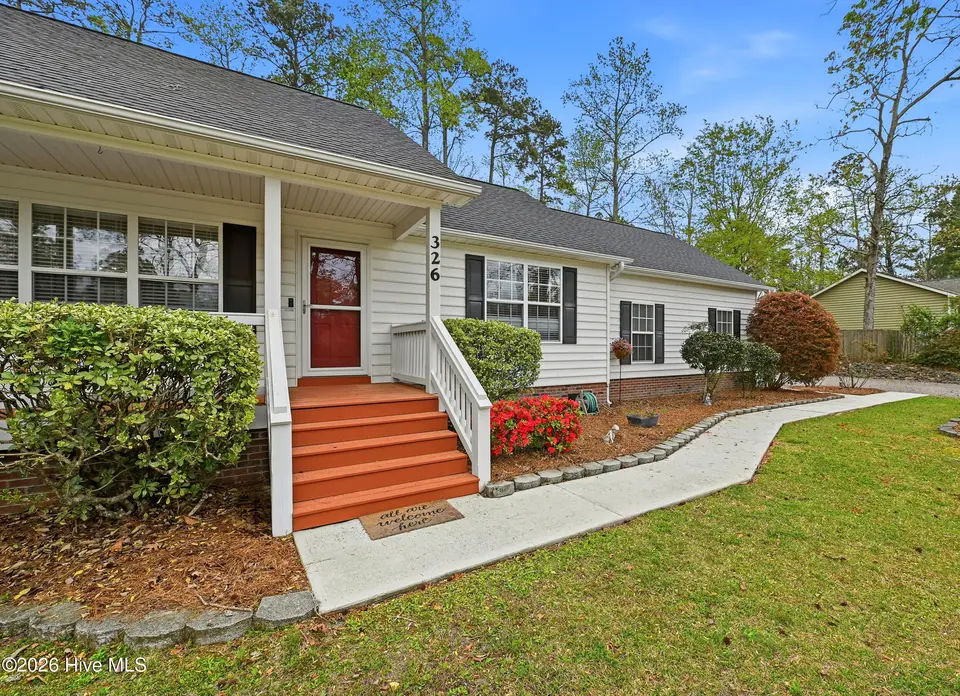 326 Knollwood Drive, Hampstead, NC 28443 – photo 1 of 55: 4_326_knollwood_dr_004