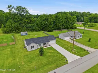 102 Laredo Drive, Jacksonville, NC 28540 – photo 6