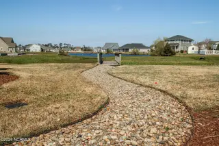 1302 L17 Fathom Way, Morehead City, NC 28557 – photo 21: 21-web-or-mls-Mariners Pointe Amenities