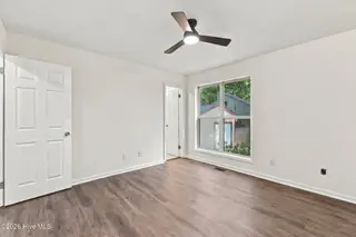 814 River Hill Drive, Greenville, NC 27858 – photo 16: 28-web-or-mls-IMG_3501
