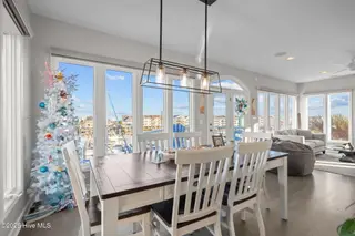 902 Grand Bahama Drive, Carolina Beach, NC 28428 — 5-bedroom home in Federal Point Yacht, Carolina Beach, NC, photo 20 of 68: 72-web-or-mls-DSC09688