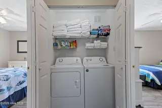 8504 Reed Drive, Emerald Isle, NC 28594 – photo 14: Laundry
