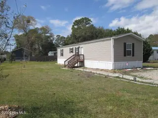 107 Paradise Lane, Newport, NC 28570 – photo 5: IMG_4795