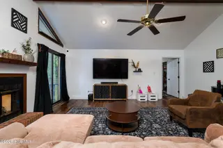 315 Gatewood Drive, New Bern, NC 28562 – photo 12: 315 Gatewood Drive, New Bern, NC 28562