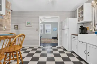 129 NW 20th Street, Oak Island, NC 28465 — 3-bedroom home in Pinners Point, Oak Island, NC, photo 12 of 66: Kahunaphoto.com (2)