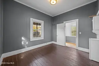 506 Wooster Street, Wilmington, NC 28401 – photo 10: 8-web-or-mls-IMG_9040