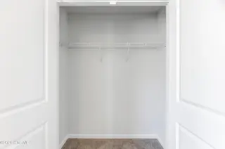 617 Sandy Hollow Drive, Jacksonville, NC 28540 — 4-bedroom townhome in Sandy Hollow Townhomes, Jacksonville, NC, photo 13 of 22: Watercrest_570_Sandy_Hollow-31 (11)