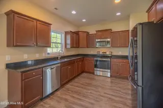 305 Crossroads Store Drive, Jacksonville, NC 28546 – photo 12: 305 CROSSROADS STORE DR.-16