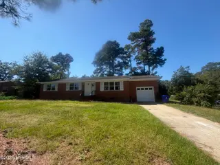 1013 Glenlea Drive, Wilmington, NC 28405 — 3-bedroom home in Alandale, Wilmington, NC, photo 2 of 2: 4ADDE127-D1E5-410F-B993-5FCA9070AB21