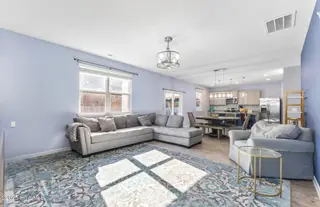 733 Avington Lane NE, Leland, NC 28451 – photo 8: Living Room