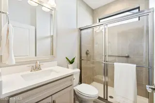 707 Broomsedge Terrace, Wilmington, NC 28412 – photo 16: Additional Bath